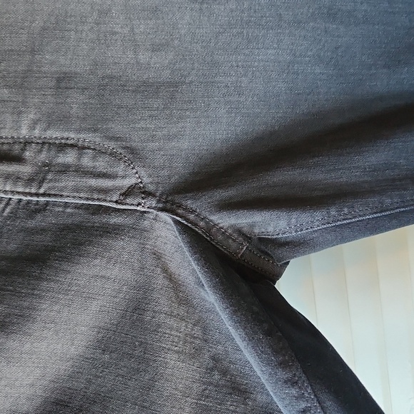 Express Women’s Black Ankle Leggings - Picture 6 of 14